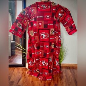 NFL Red San Francisco 49ers Logo Snuggie Blanket